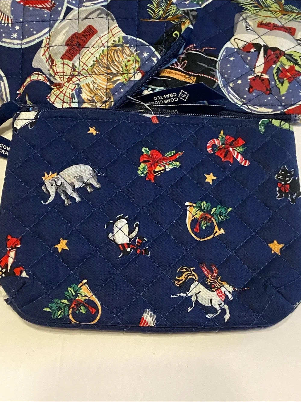 Vera Bradley Set of 3 quilted cosmetic bags RETIRED Snow Globe Holiday NEW